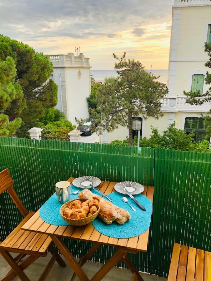 Un Petit Nid Les Pieds Dans L'Eau Apartment Argeles-sur-Mer Luaran gambar